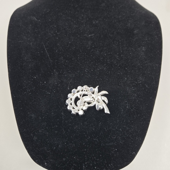 Eisenberg Ice Womens Clear Rhinestone Brooch Pin Silver Tone, Flower Curved Stem - Picture 3 of 11